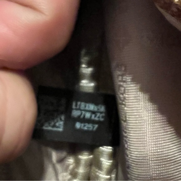 Michael Kors Kenly Medium Waist Pack Crossbody Signature Brown - Picture 13 of 15